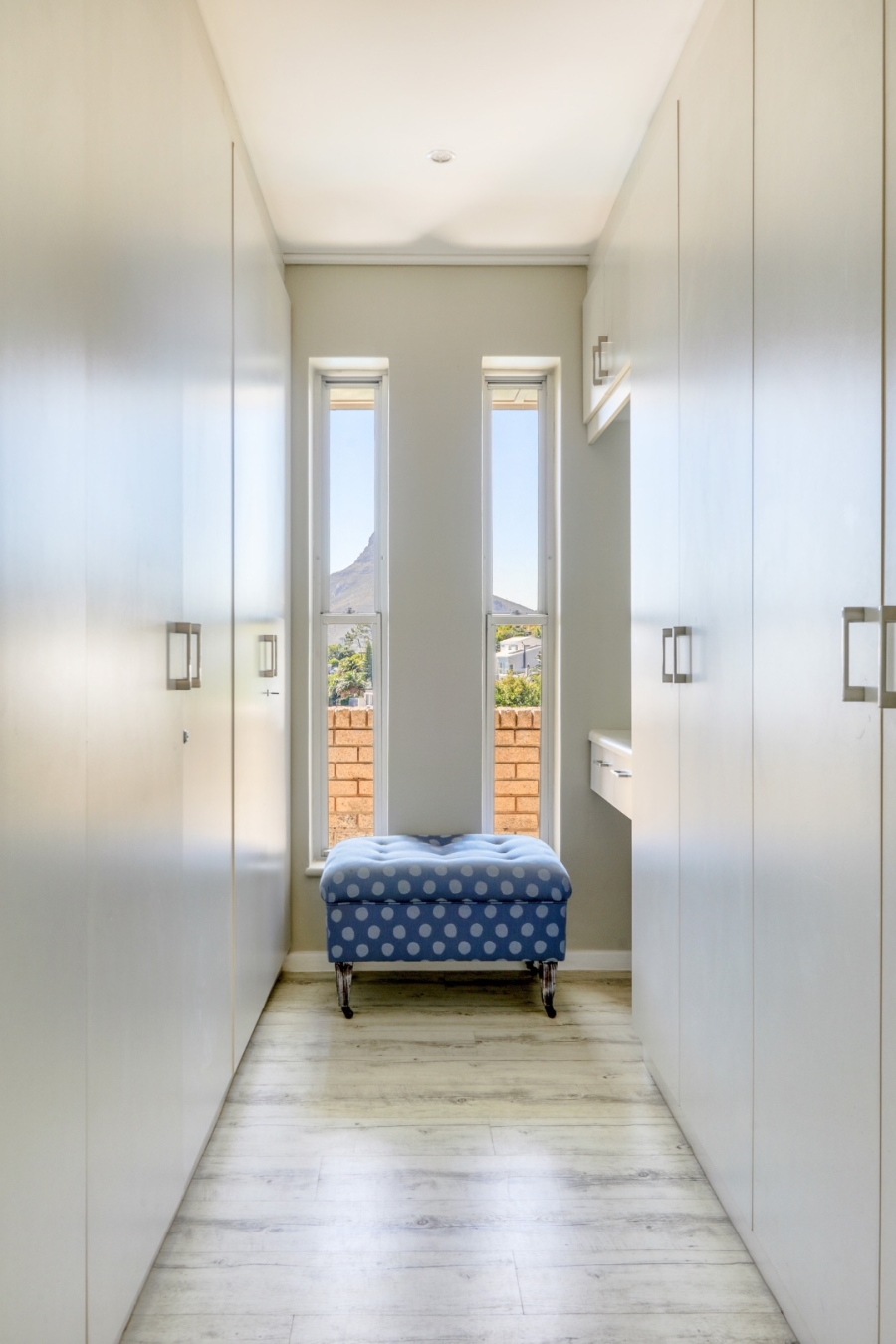 To Let 5 Bedroom Property for Rent in Camps Bay Western Cape
